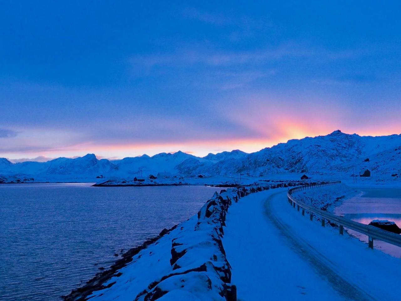 Seaside View Lofoten Bostad Exterior photo